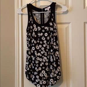 Black and white tank top.